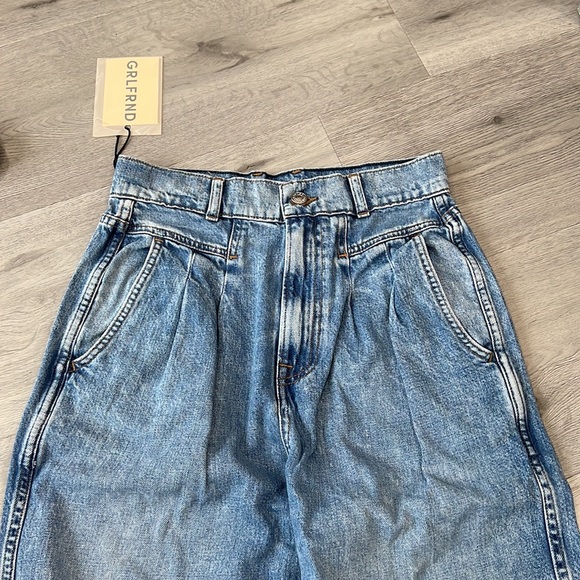 New - GRLFRND Morgan High Rise Pleated Wide Leg Jeans 100% Cotton Size 26 - Picture 2 of 9